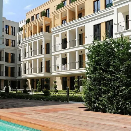 In Evargreen Complex With Terrace Apartament *