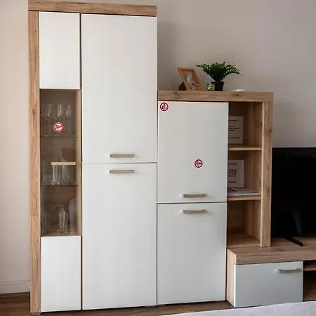 Apartment In Evargreen Complex With Terrace